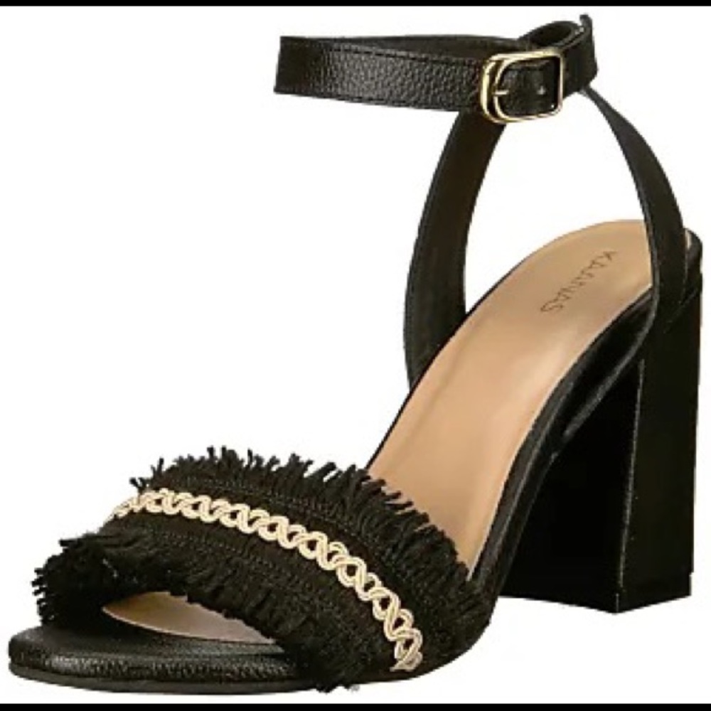 Kaanas Black Block Heel Sandals